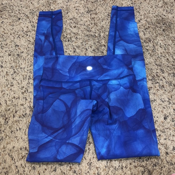 lululemon leggings - Picture 3 of 4